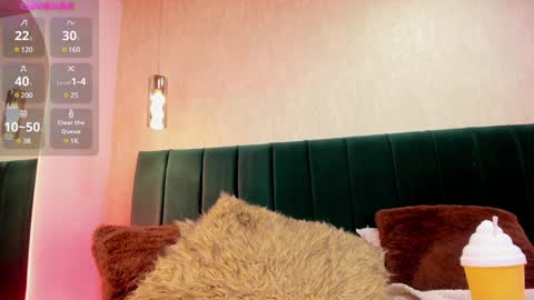 Snapshot of skinnydoll_1 chatting on 14, 12, 2024 Mila online show from 14, 12, 2024