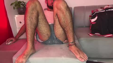 skinnylatin69 online show from 9, 1, 2025