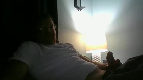 Snapshot of skinnymeat858205 chatting on 14, 10, 2025 skinnymeat858205 online show from 14, 10, 2025