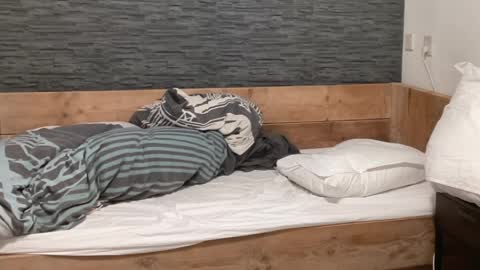 Snapshot of skinnysubboyfeet1999 chatting on 28, 3, 2026 skinnysubboyfeet1999 online show from 28, 3, 2026