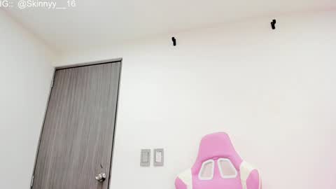 Skinny online show from 1, 2, 2025