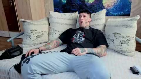 skirlingod online show from 15, 9, 2025