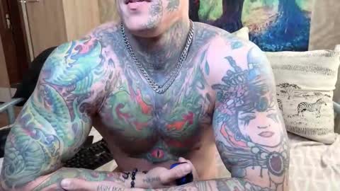 skirlingod online show from 3, 10, 2025