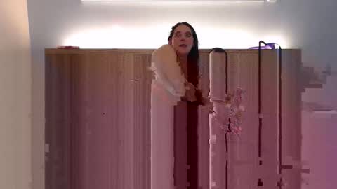 Snapshot of sklicious chatting on 24, 10, 2025 Simon Katrina online show from 24, 10, 2025