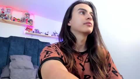 Snapshot of sky_liink chatting on 9, 2, 2025 Santiago online show from 9, 2, 2025