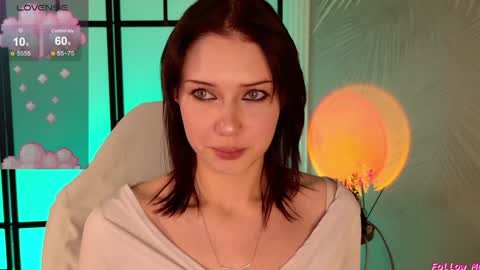 Snapshot of skyeyes__ chatting on 16, 12, 2024 Ann online show from 16, 12, 2024