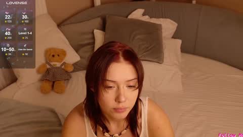 Snapshot of skyeyes__ chatting on 21, 12, 2024 Ann online show from 21, 12, 2024