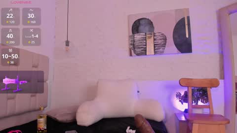    online show from 30, 12, 2024