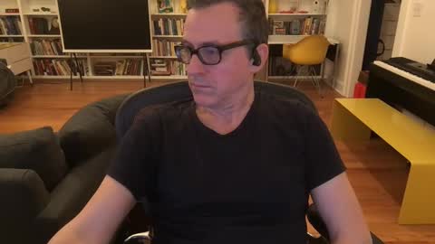 Skyline3371 online show from 18, 12, 2024