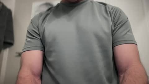 Snapshot of skylineboatclub chatting on 13, 12, 2024 skylineboatclub online show from 13, 12, 2024