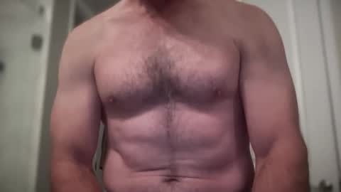 Snapshot of skylineboatclub chatting on 17, 10, 2025 skylineboatclub online show from 17, 10, 2025