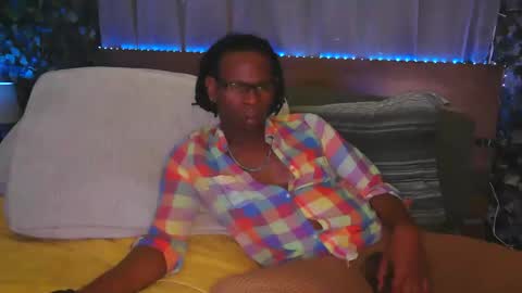 skyonetoo3 online show from 17, 10, 2025