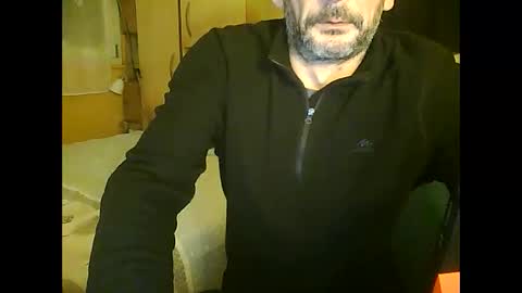 Snapshot of skysixzero chatting on 15, 11, 2025 cedrigolddickkk online show from 15, 11, 2025