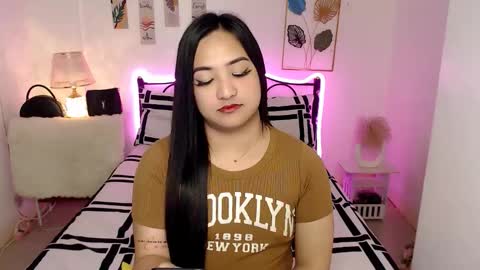 Snapshot of slave_amanda69 chatting on 23, 3, 2026 Queen Cyrine online show from 23, 3, 2026