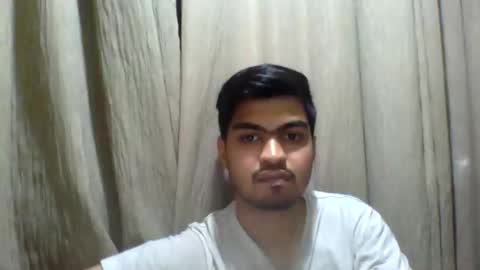 Add me on hangout sjcool1998 online show from 26, 11, 2025