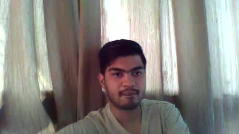 Add me on hangout sjcool1998 online show from 30, 11, 2025