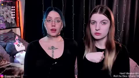 Snapshot of sleepingduo chatting on 29, 11, 2025 Hi We are Iva and Angela Nice to meet u 3 online show from 29, 11, 2025