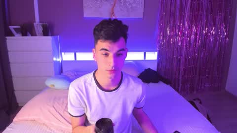 Slendy online show from 17, 2, 2026