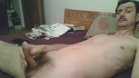 Snapshot of slim38 chatting on 28, 11, 2025 Alin online show from 28, 11, 2025