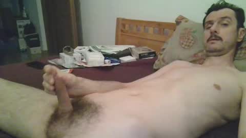 Snapshot of slim38 chatting on 14, 12, 2025 Alin online show from 14, 12, 2025