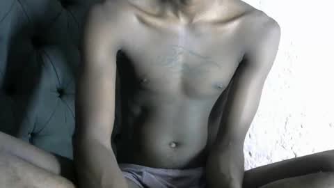 slim long01 online show from 1, 3, 2025