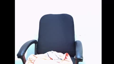 Teddy online show from 22, 9, 2025