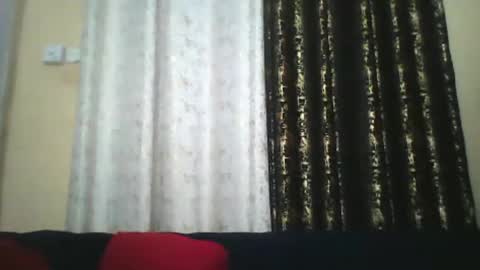 slim_petite_ebony online show from 18, 3, 2026