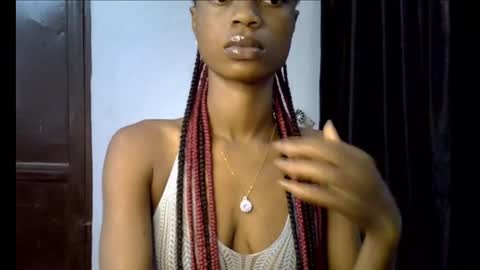 Snapshot of slim_petitqueen chatting on 27, 11, 2025 Alice online show from 27, 11, 2025