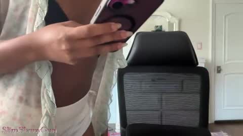 slimebonygurl online show from 13, 4, 2026