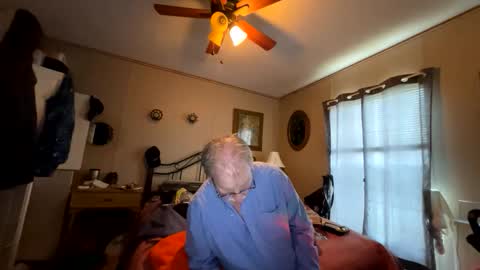 slimjim061560 online show from 14, 3, 2026