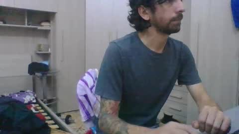 Snapshot of slimteaser089 chatting on 1, 12, 2025 SlimTeaser089 online show from 1, 12, 2025