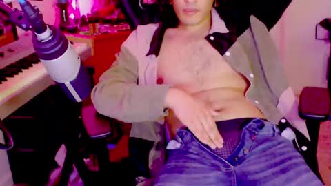 sloburnbabyx online show from 8, 3, 2025