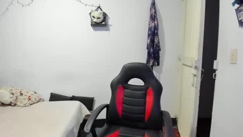 slone03 online show from 3, 12, 2025