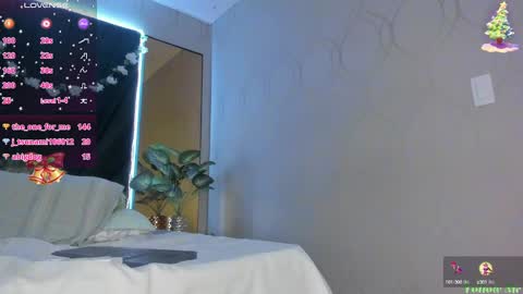 Paola  online show from 24, 12, 2024