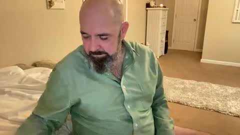 slut online show from 11, 1, 2026