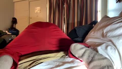 Phillup Slutz online show from 4, 12, 2024