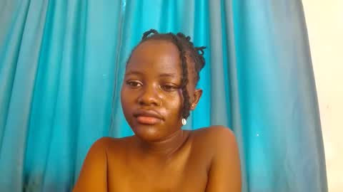 Snapshot of slutty_charmz chatting on 16, 9, 2025 Bree online show from 16, 9, 2025