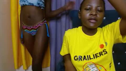 Snapshot of slutty_charmz chatting on 5, 10, 2025 Bree online show from 5, 10, 2025