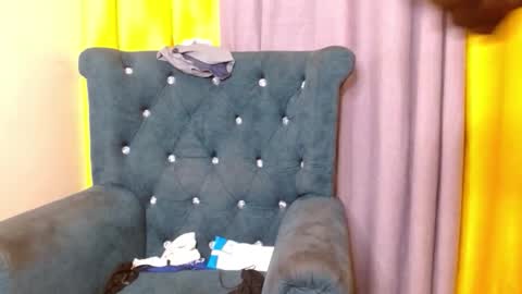 Snapshot of slutty_charmz chatting on 23, 10, 2025 Bree online show from 23, 10, 2025