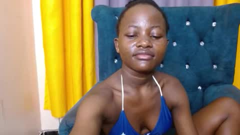 Snapshot of slutty_charmz chatting on 13, 11, 2025 Bree online show from 13, 11, 2025