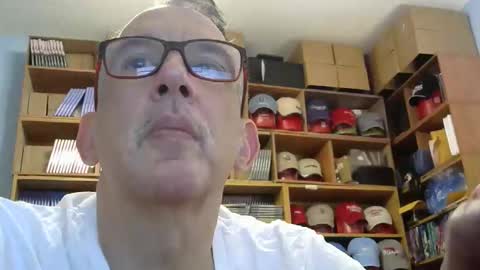 Snapshot of sluttyslave81 chatting on 16, 11, 2025 sluttyslave81 online show from 16, 11, 2025