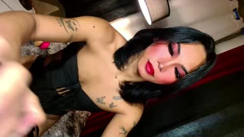 Snapshot of slutxcums_martel69 chatting on 25, 10, 2025 slutxcums_martel69 online show from 25, 10, 2025