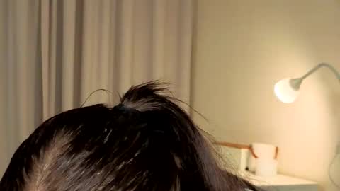 Snapshot of slyshypie chatting on 4, 10, 2025 Lily online show from 4, 10, 2025