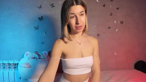 Melani online show from 22, 2, 2025