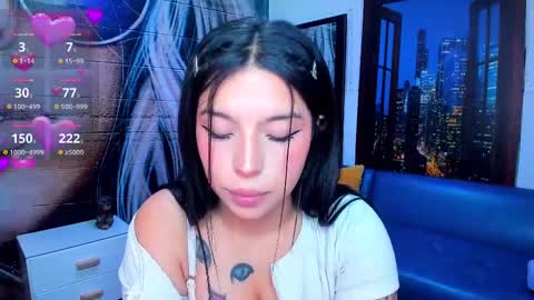 Mariana Torres online show from 10, 2, 2025