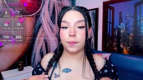 Mariana Torres online show from 1, 3, 2025