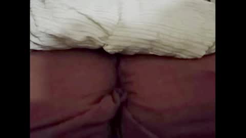Snapshot of smallhairyuncut chatting on 28, 2, 2025 Small Hairy Uncut online show from 28, 2, 2025