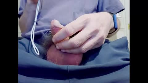 Small Hairy Uncut online show from 16, 9, 2025