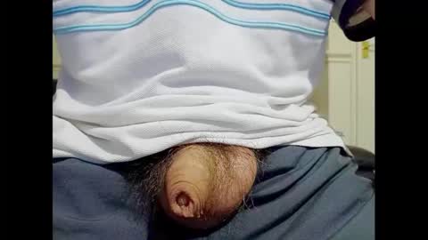 Small Hairy Uncut online show from 20, 9, 2025