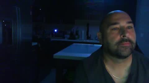 smashing_machine_412 online show from 13, 1, 2025